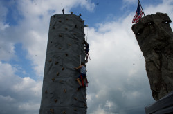 DSC04221 1765231467 Rock wall