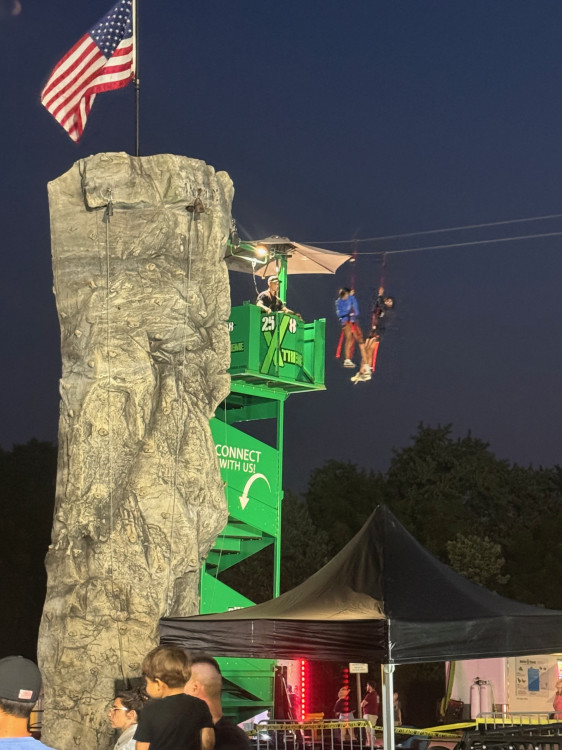 Ultimate Festival Experiences Ultimate Festival Experiences